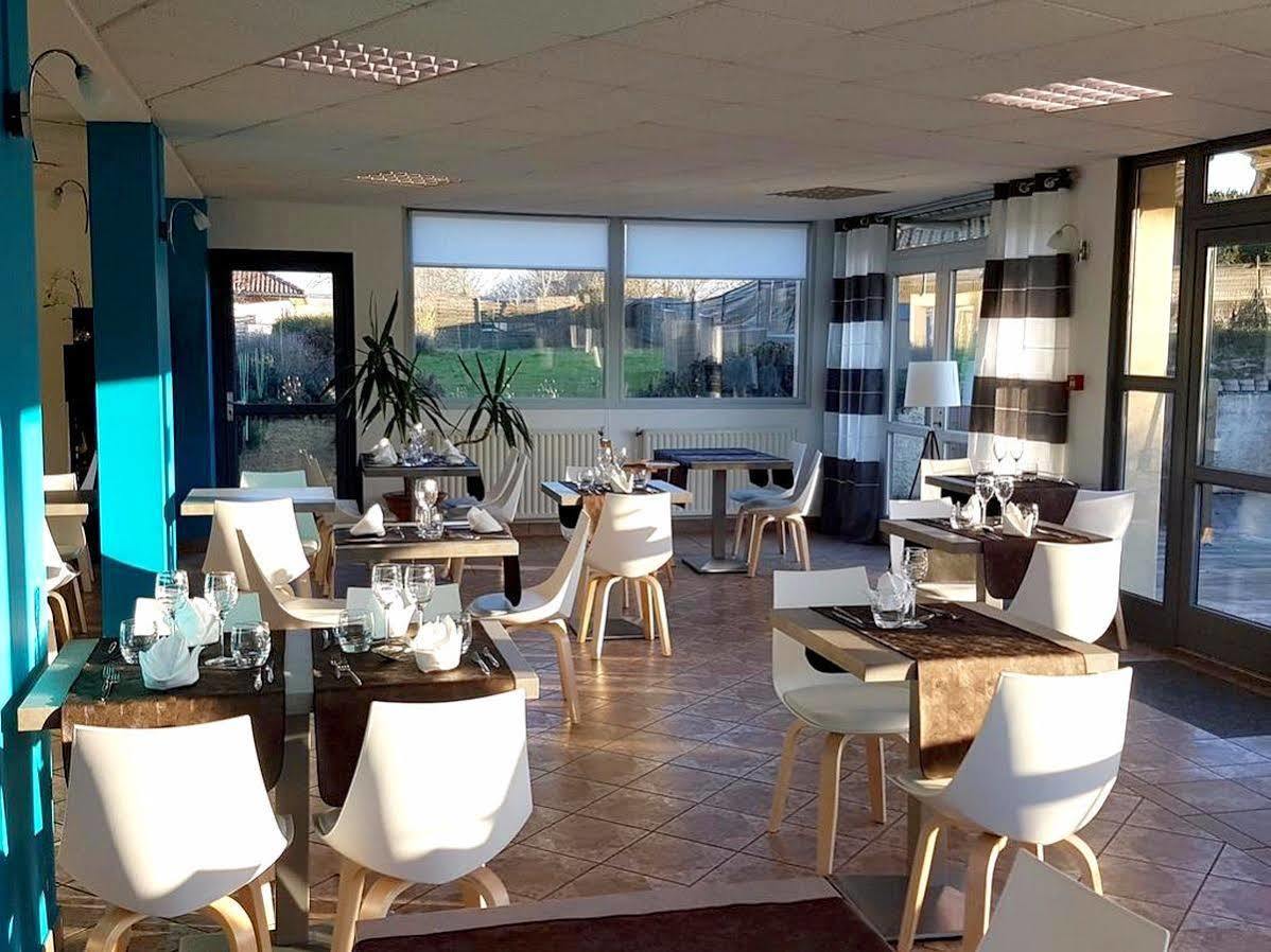 Logis Hotel- Restaurant La Haie Des Vignes Seminaires Et Evenementiel Allain Exteriér fotografie